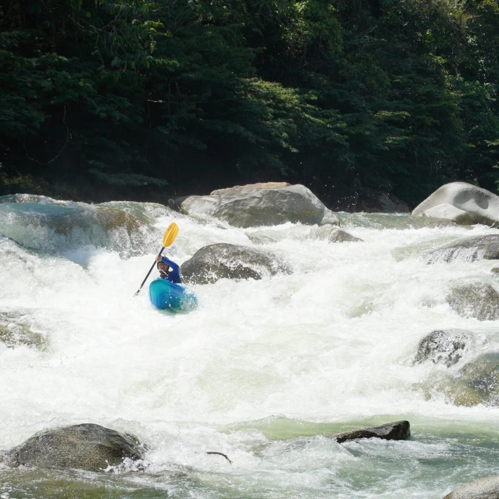 Arkadventures wildwasser Kajak Tour Kolumbien.