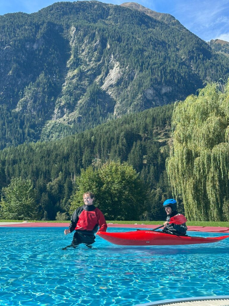 Wildwasser Kajakrolle Lernen