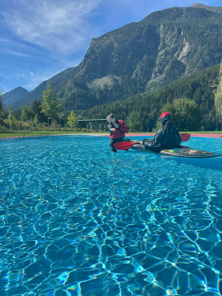 Kajakrolle lernen in Bern