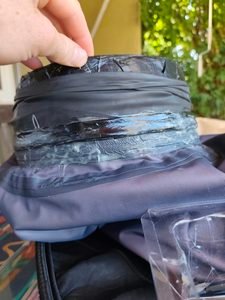 Latex-Halsmanschette reparieren