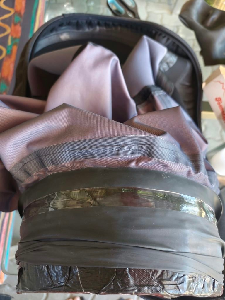 Latex-Halsmanschette reparieren